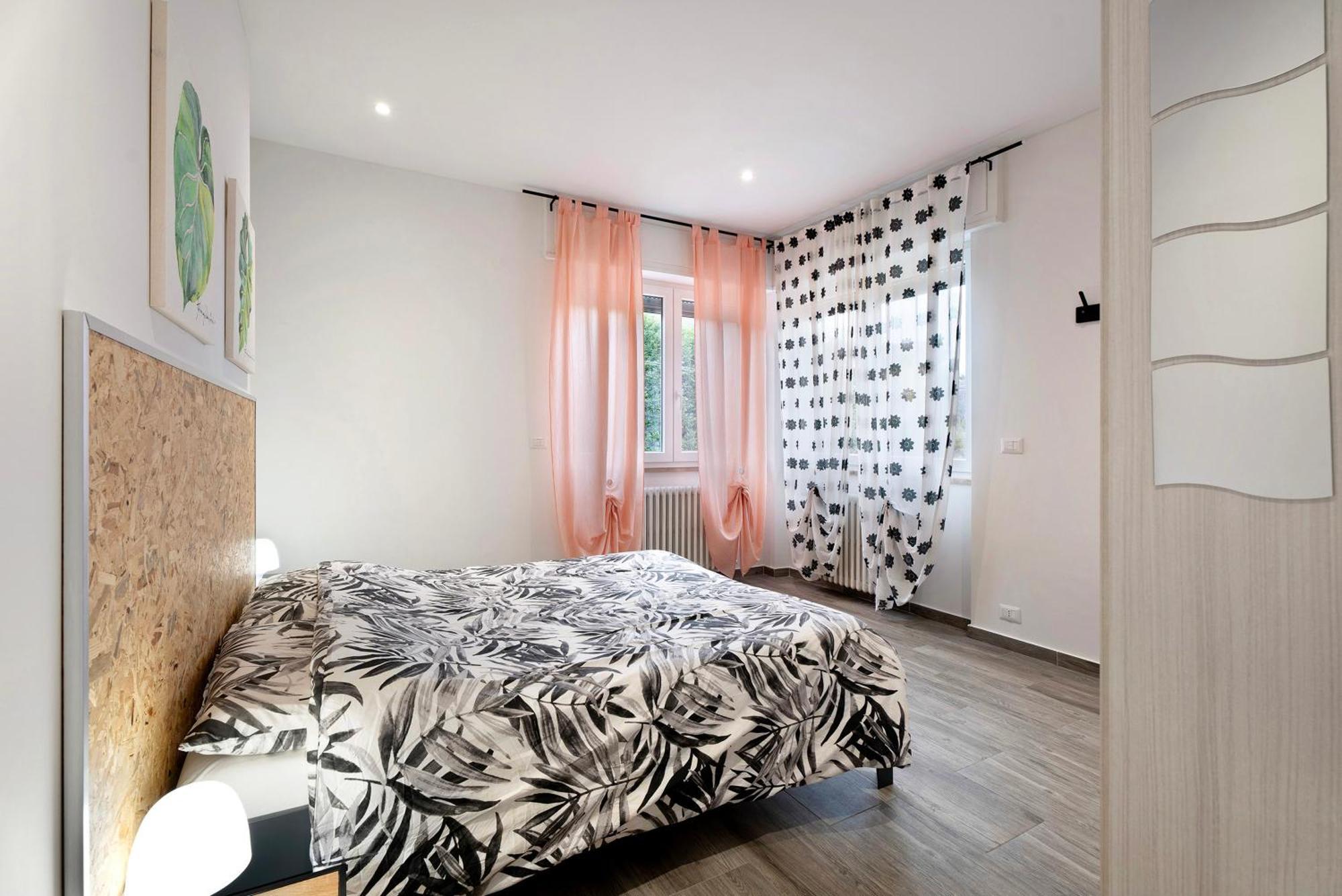 Sweet Home Apartments Peperoncino Arona Exterior foto